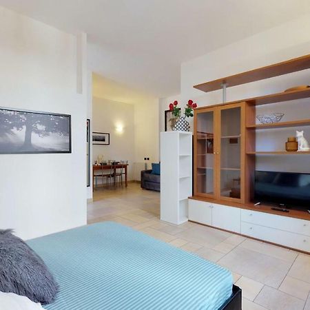 Apartment With Private Garden Near San Siro Stadium Milano Eksteriør bilde