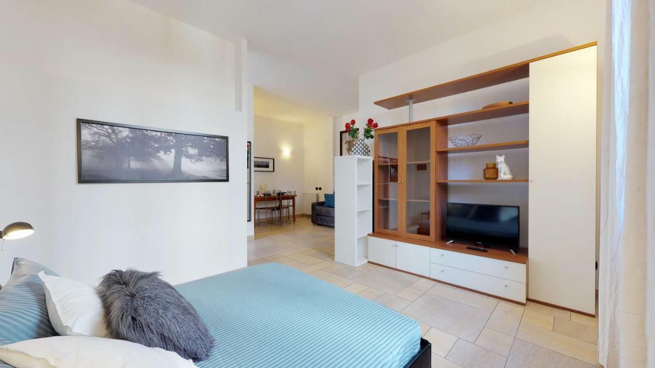 Apartment With Private Garden Near San Siro Stadium Milano Eksteriør bilde